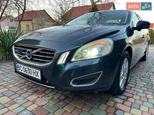 Серый Вольво С60, объемом двигателя 1.98 л и пробегом 185 тыс. км за 8500 $, фото 24 на Automoto.ua