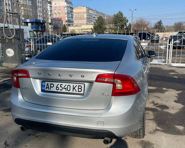 Сірий Вольво С60, об'ємом двигуна 2.52 л та пробігом 200 тис. км за 8200 $, фото 20 на Automoto.ua