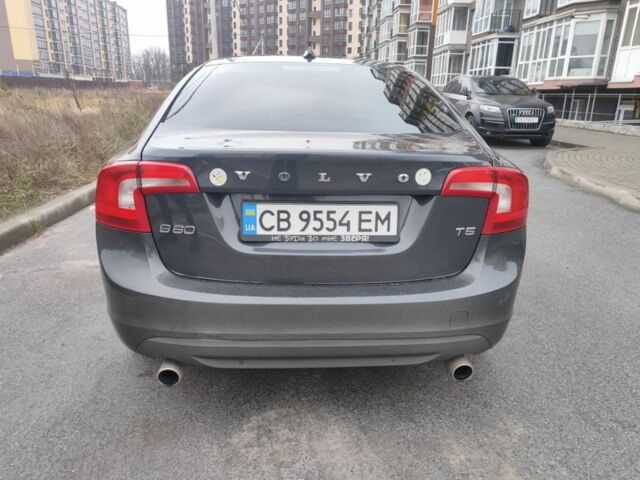 Сірий Вольво С60, об'ємом двигуна 2.5 л та пробігом 151 тис. км за 9400 $, фото 3 на Automoto.ua