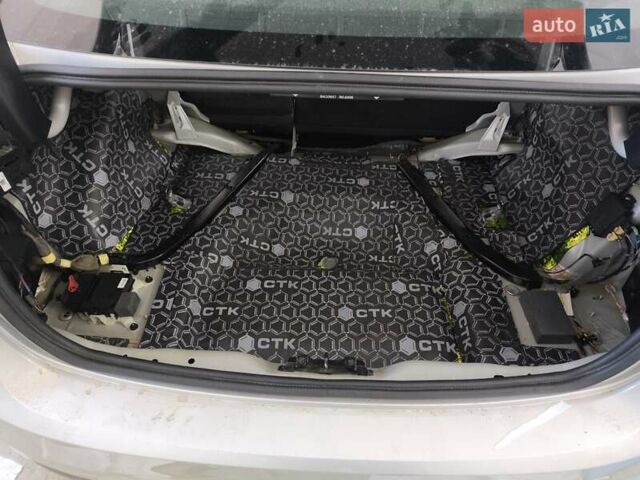 Вольво С60 2011 в Трускавце на Automoto.ua Серый Вольво С60, объемом двигателя 1.6 л и пробегом 232 тыс. км за 10000 $, фото 31 на Automoto.ua