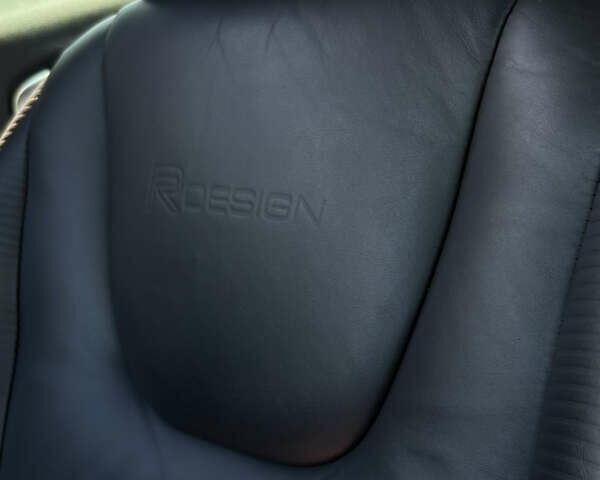 Серый Вольво С60, объемом двигателя 3 л и пробегом 140 тыс. км за 14800 $, фото 27 на Automoto.ua