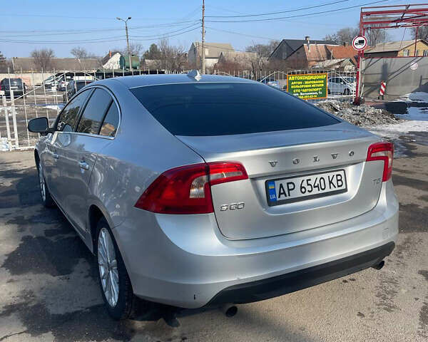 Сірий Вольво С60, об'ємом двигуна 2.52 л та пробігом 200 тис. км за 8200 $, фото 23 на Automoto.ua