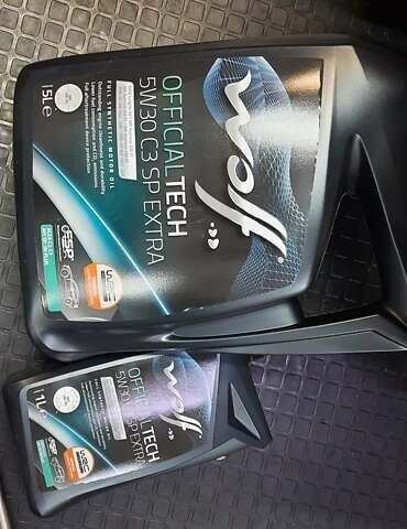 Серый Вольво С60, объемом двигателя 2.5 л и пробегом 325 тыс. км за 10750 $, фото 19 на Automoto.ua