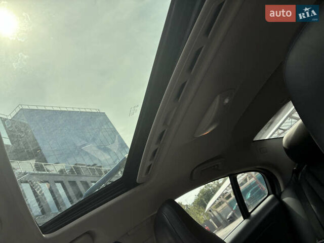 Серый Вольво С60, объемом двигателя 2.95 л и пробегом 223 тыс. км за 10800 $, фото 19 на Automoto.ua