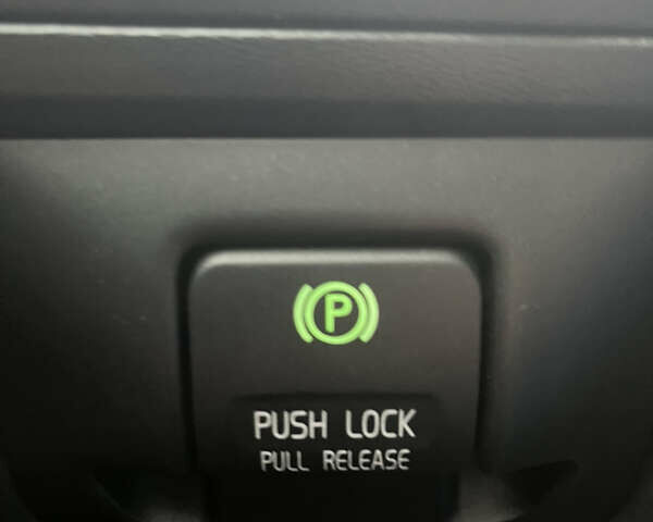 Серый Вольво С60, объемом двигателя 2.5 л и пробегом 213 тыс. км за 11000 $, фото 30 на Automoto.ua