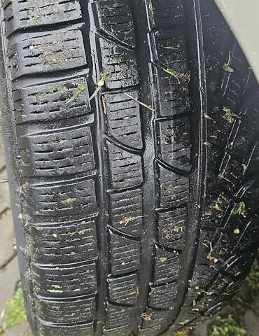 Серый Вольво С60, объемом двигателя 2.5 л и пробегом 139 тыс. км за 10400 $, фото 39 на Automoto.ua