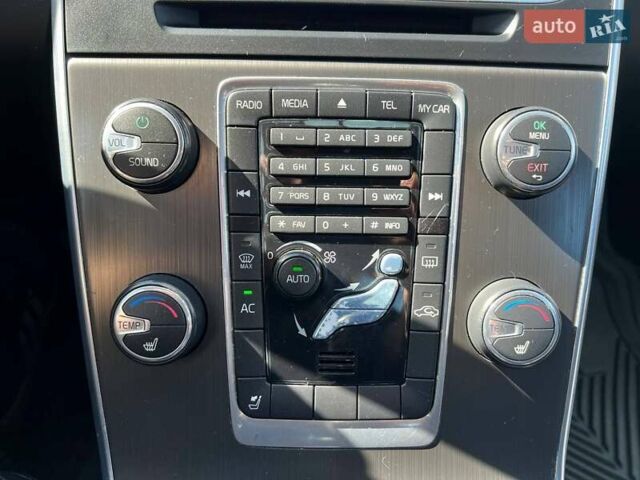 Сірий Вольво С60, об'ємом двигуна 2.5 л та пробігом 208 тис. км за 10490 $, фото 18 на Automoto.ua