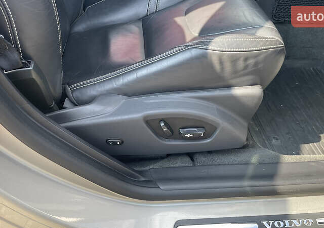 Серый Вольво С60, объемом двигателя 1.97 л и пробегом 150 тыс. км за 13300 $, фото 15 на Automoto.ua