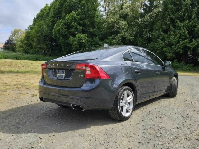 Серый Вольво С60, объемом двигателя 2.5 л и пробегом 82 тыс. км за 8700 $, фото 6 на Automoto.ua