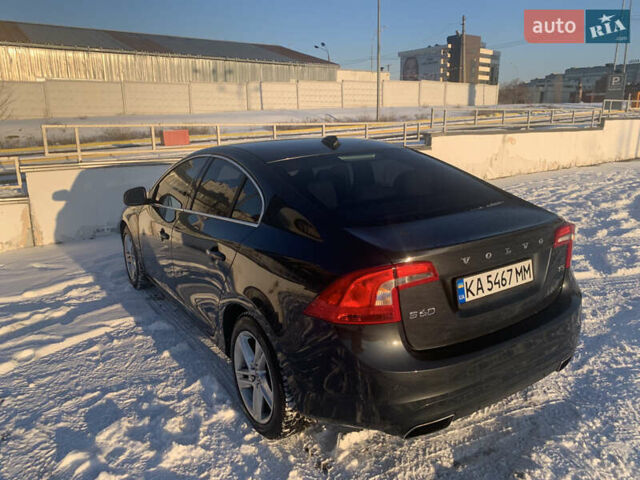 Серый Вольво С60, объемом двигателя 1.97 л и пробегом 188 тыс. км за 11000 $, фото 4 на Automoto.ua