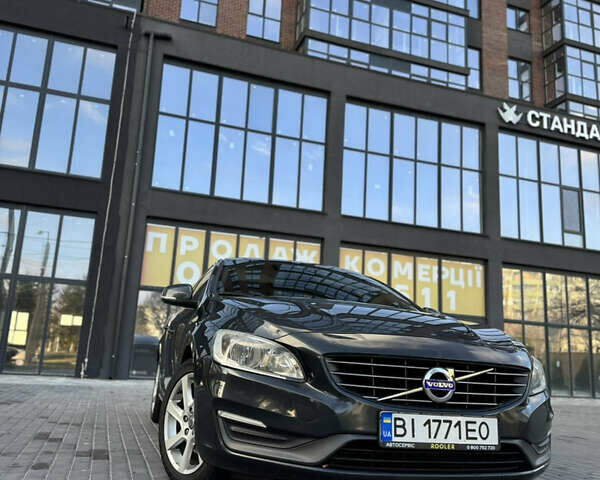 Сірий Вольво С60, об'ємом двигуна 1.56 л та пробігом 249 тис. км за 13000 $, фото 1 на Automoto.ua