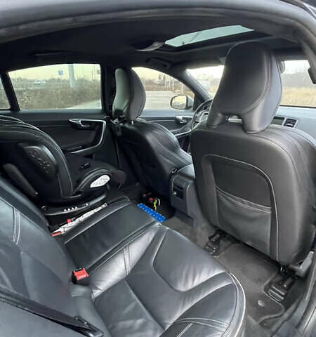 Сірий Вольво С60, об'ємом двигуна 1.97 л та пробігом 225 тис. км за 14700 $, фото 16 на Automoto.ua