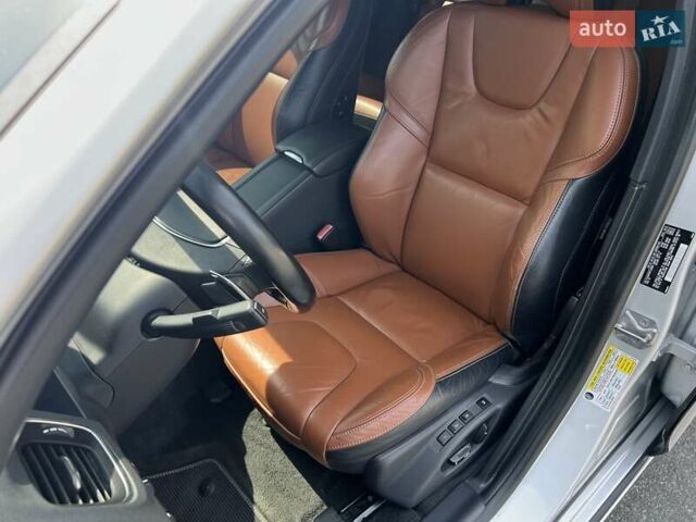 Серый Вольво С60, объемом двигателя 1.97 л и пробегом 130 тыс. км за 11999 $, фото 23 на Automoto.ua