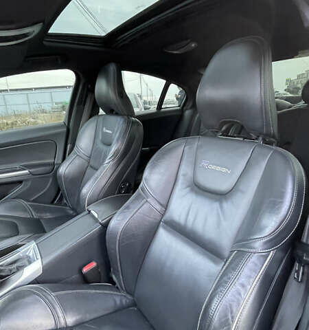 Сірий Вольво С60, об'ємом двигуна 1.97 л та пробігом 225 тис. км за 14700 $, фото 12 на Automoto.ua