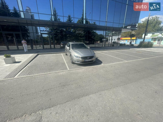 Серый Вольво С60, объемом двигателя 1.97 л и пробегом 150 тыс. км за 13300 $, фото 30 на Automoto.ua