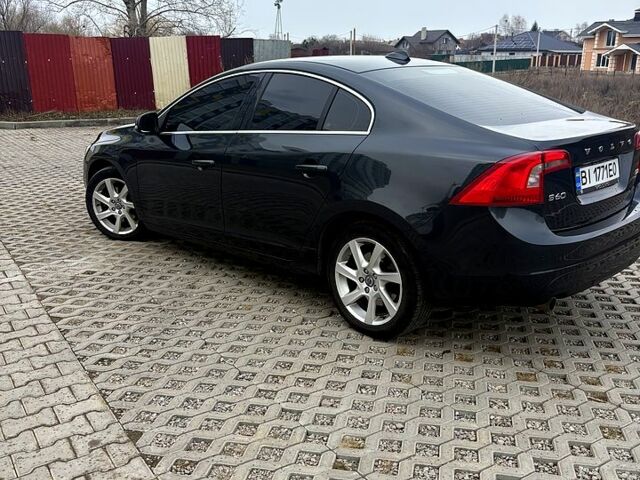 Серый Вольво С60, объемом двигателя 1.6 л и пробегом 260 тыс. км за 11900 $, фото 6 на Automoto.ua