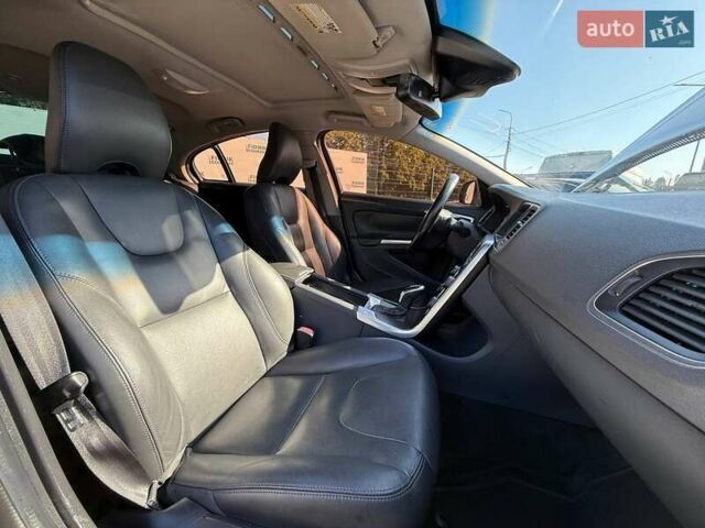 Серый Вольво С60, объемом двигателя 2 л и пробегом 208 тыс. км за 8600 $, фото 11 на Automoto.ua