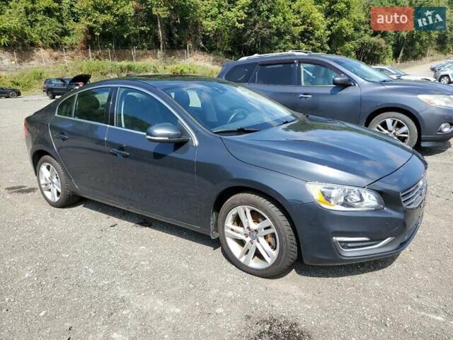 Вольво С60 2015 в Кропивницком (Кировограде) на Automoto.ua Серый Вольво С60, объемом двигателя 2.52 л и пробегом 157 тыс. км за 1400 $, фото 3 на Automoto.ua