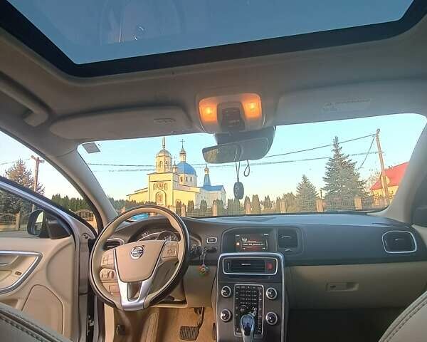 Серый Вольво С60, объемом двигателя 1.97 л и пробегом 255 тыс. км за 12300 $, фото 11 на Automoto.ua