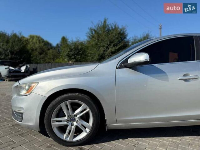 Серый Вольво С60, объемом двигателя 2 л и пробегом 208 тыс. км за 8600 $, фото 8 на Automoto.ua