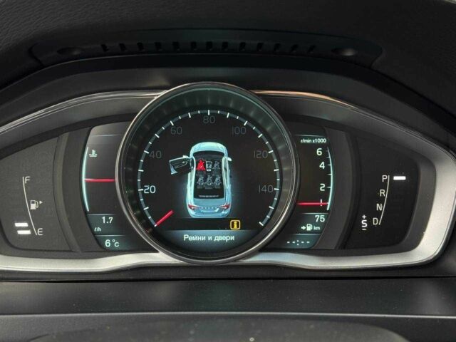 Серый Вольво С60, объемом двигателя 2 л и пробегом 170 тыс. км за 8200 $, фото 7 на Automoto.ua