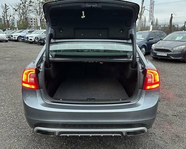 Серый Вольво С60, объемом двигателя 2.5 л и пробегом 73 тыс. км за 16500 $, фото 13 на Automoto.ua