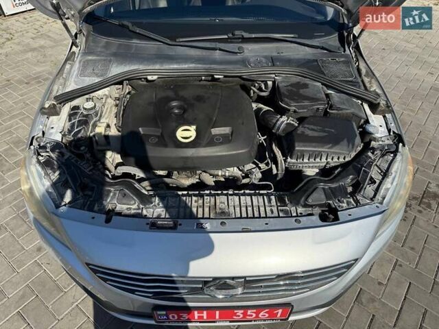 Серый Вольво С60, объемом двигателя 2 л и пробегом 208 тыс. км за 8600 $, фото 14 на Automoto.ua