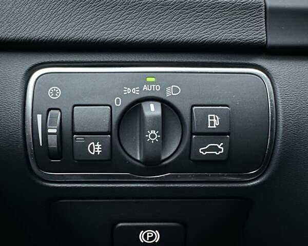 Серый Вольво С60, объемом двигателя 2.5 л и пробегом 73 тыс. км за 16500 $, фото 38 на Automoto.ua