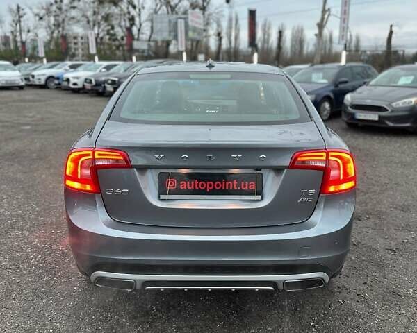 Серый Вольво С60, объемом двигателя 2.5 л и пробегом 73 тыс. км за 16500 $, фото 12 на Automoto.ua