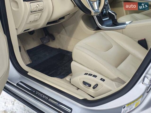 Серый Вольво С60, объемом двигателя 2 л и пробегом 167 тыс. км за 11300 $, фото 17 на Automoto.ua