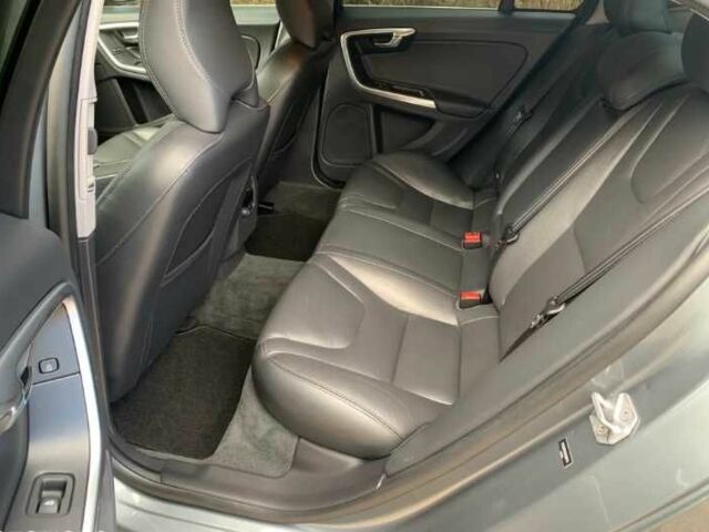 Серый Вольво С60, объемом двигателя 2 л и пробегом 152 тыс. км за 8500 $, фото 11 на Automoto.ua