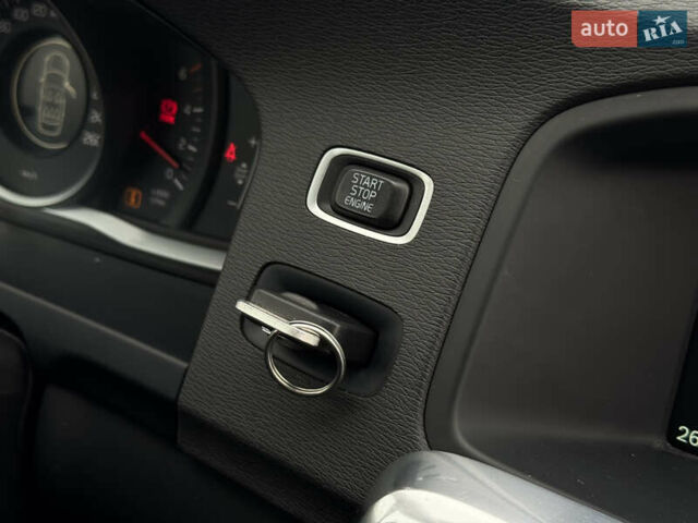 Сірий Вольво С60, об'ємом двигуна 2 л та пробігом 183 тис. км за 14600 $, фото 28 на Automoto.ua