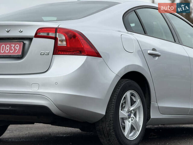 Сірий Вольво С60, об'ємом двигуна 2 л та пробігом 183 тис. км за 14600 $, фото 16 на Automoto.ua