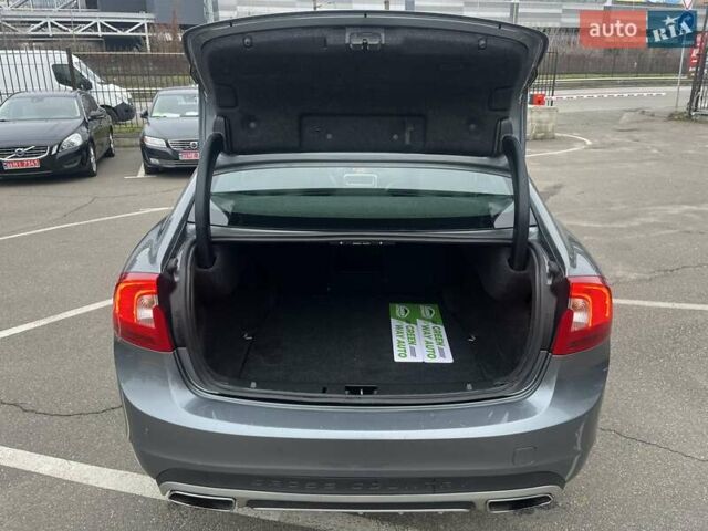 Серый Вольво С60, объемом двигателя 1.97 л и пробегом 238 тыс. км за 18999 $, фото 33 на Automoto.ua