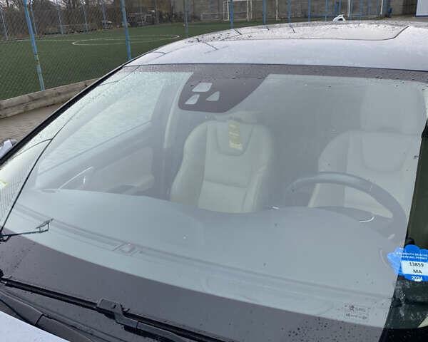 Серый Вольво С60, объемом двигателя 1.97 л и пробегом 141 тыс. км за 15200 $, фото 10 на Automoto.ua