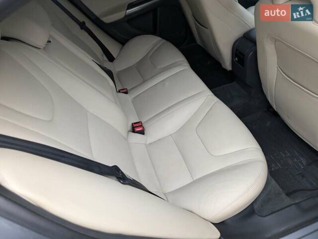 Серый Вольво С60, объемом двигателя 1.97 л и пробегом 119 тыс. км за 11990 $, фото 36 на Automoto.ua