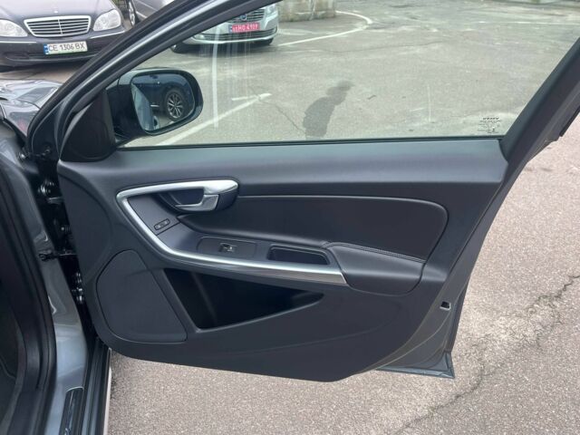 Серый Вольво С60, объемом двигателя 2 л и пробегом 238 тыс. км за 18999 $, фото 20 на Automoto.ua