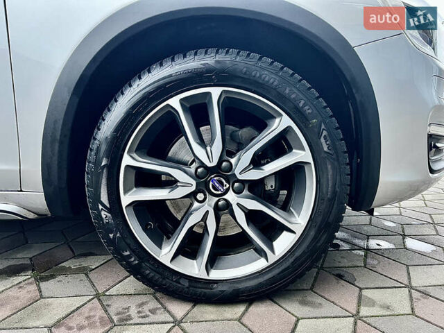 Сірий Вольво С60, об'ємом двигуна 1.97 л та пробігом 86 тис. км за 19300 $, фото 56 на Automoto.ua