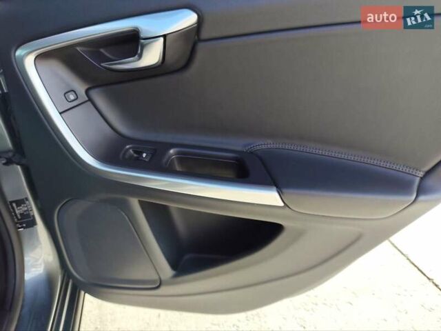 Серый Вольво С60, объемом двигателя 2 л и пробегом 238 тыс. км за 16500 $, фото 30 на Automoto.ua