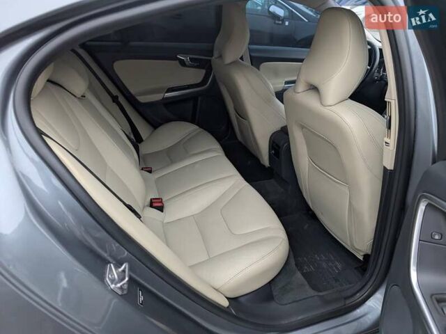 Серый Вольво С60, объемом двигателя 1.97 л и пробегом 119 тыс. км за 11990 $, фото 35 на Automoto.ua