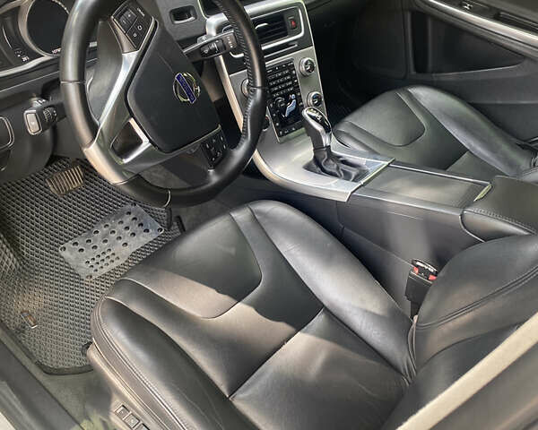 Сірий Вольво С60, об'ємом двигуна 1.97 л та пробігом 108 тис. км за 14700 $, фото 12 на Automoto.ua