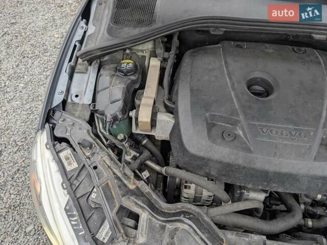 Серый Вольво С60, объемом двигателя 1.97 л и пробегом 119 тыс. км за 11990 $, фото 59 на Automoto.ua