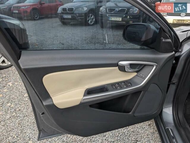 Серый Вольво С60, объемом двигателя 1.97 л и пробегом 119 тыс. км за 11990 $, фото 24 на Automoto.ua