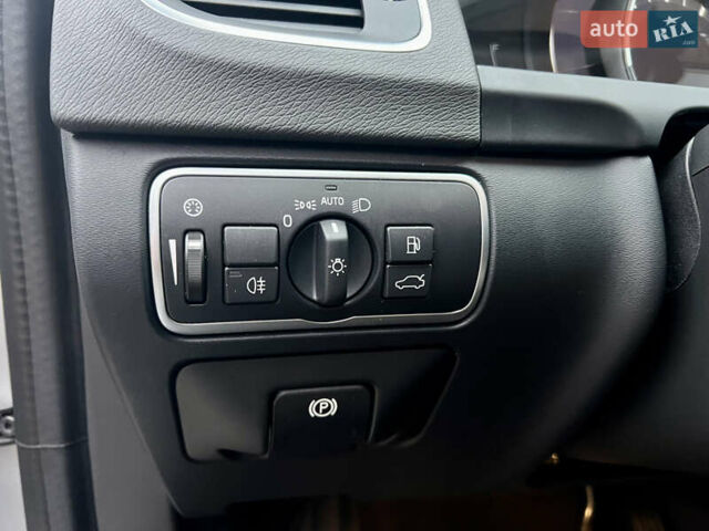 Сірий Вольво С60, об'ємом двигуна 1.97 л та пробігом 85 тис. км за 19500 $, фото 42 на Automoto.ua