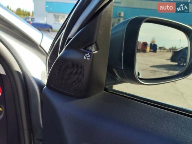 Серый Вольво С60, объемом двигателя 2 л и пробегом 238 тыс. км за 16500 $, фото 35 на Automoto.ua