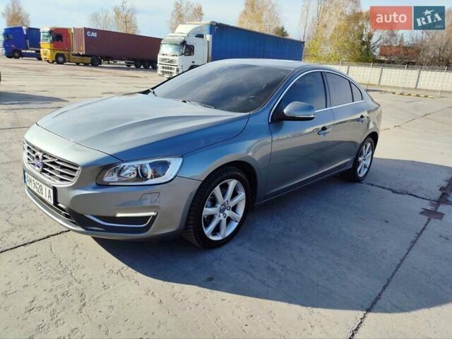 Серый Вольво С60, объемом двигателя 2 л и пробегом 238 тыс. км за 16500 $, фото 9 на Automoto.ua