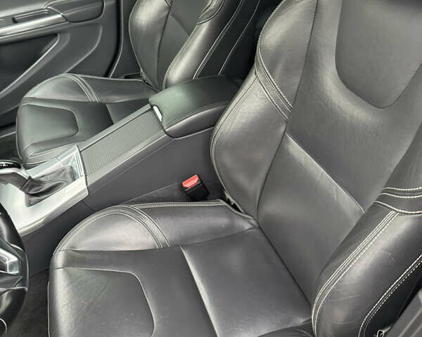 Сірий Вольво С60, об'ємом двигуна 1.98 л та пробігом 152 тис. км за 15400 $, фото 12 на Automoto.ua