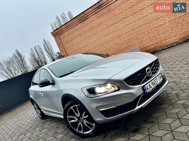 Серый Вольво С60, объемом двигателя 2 л и пробегом 87 тыс. км за 19800 $, фото 23 на Automoto.ua