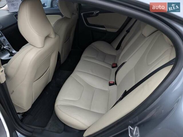 Сірий Вольво С60, об'ємом двигуна 1.97 л та пробігом 119 тис. км за 11450 $, фото 31 на Automoto.ua