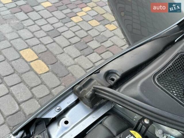Сірий Вольво С60, об'ємом двигуна 2 л та пробігом 251 тис. км за 13699 $, фото 81 на Automoto.ua